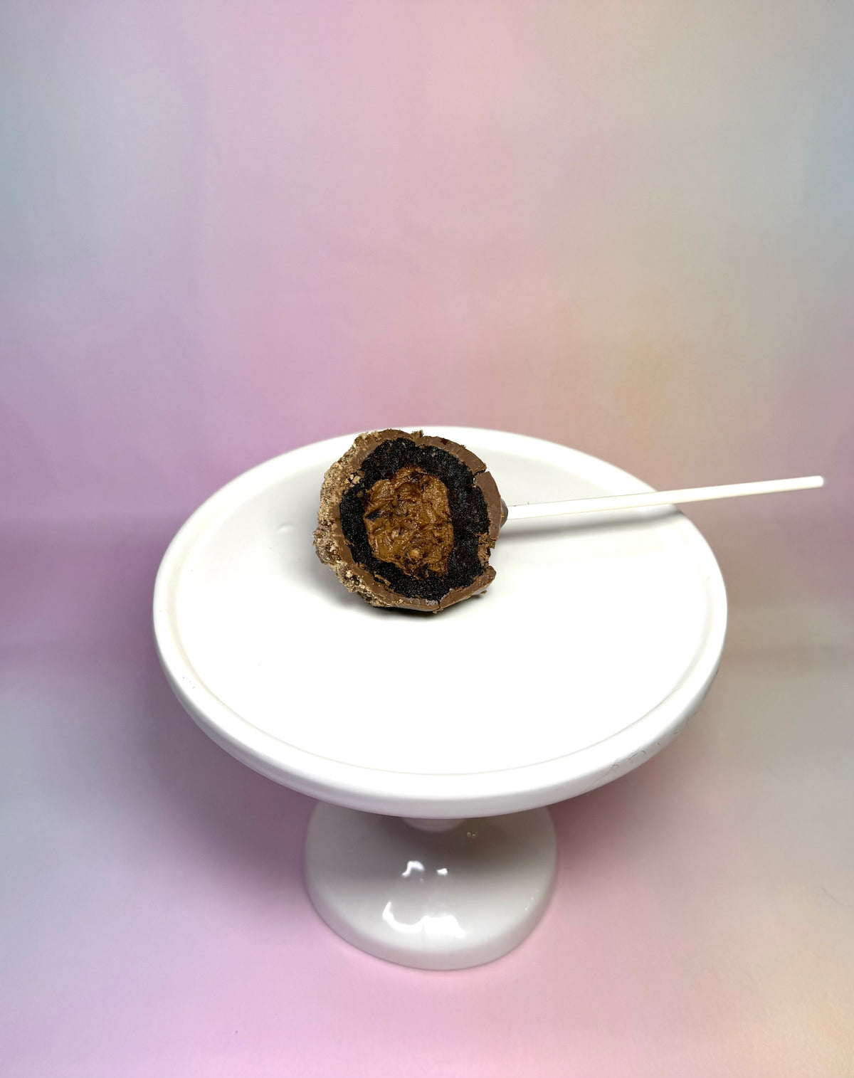 Chocolate Wafer Stuffed Cake Pop